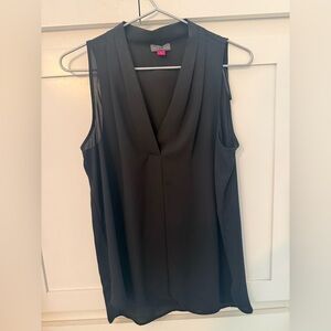 Vince Camuto Black V-Neck Sleeveless Blouse